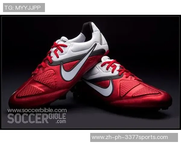 提升球场表现的秘密武器耐克足球鞋CTR360全方位解析与推荐 提升球场表现的秘密武器耐克足球鞋CTR360全方位解析与推荐